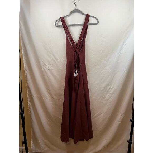 Astr Rust Red Floor Length Sleeveless Dress Size Large - Picture 2 of 5